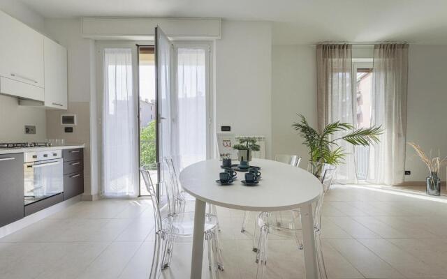 Shelley Apartments by Wonderful Italy - Tree