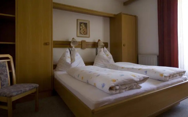 Ferienwohnungen Haus Schett