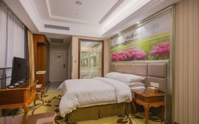 Vienna International Hotel (Ningbo South Business District Universal City) – Guest Rooms – Ningbo
