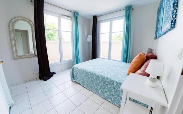 Le Lumineux-T2-43m2-Face Val D'europe-Disney