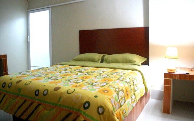 Hostal Sky