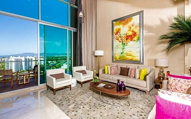 Grand Luxxe Celebrate Loft Nuevo Vallarta
