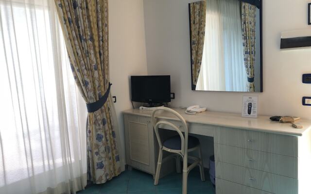 Agave Hotel Residence Inn