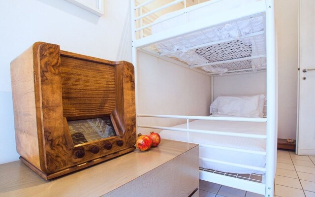 Beautiful 4 Bed Flat Close to Vatican