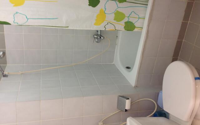 Sea View apt- enjoy facilities & benefits of livi