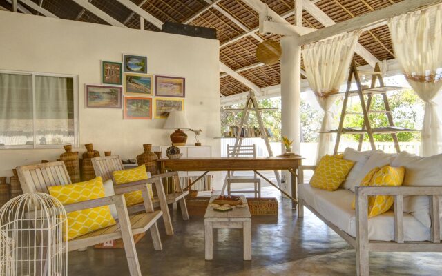 Momo Beach House