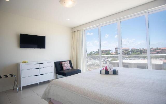 Las Islas Condo 8 in Noord