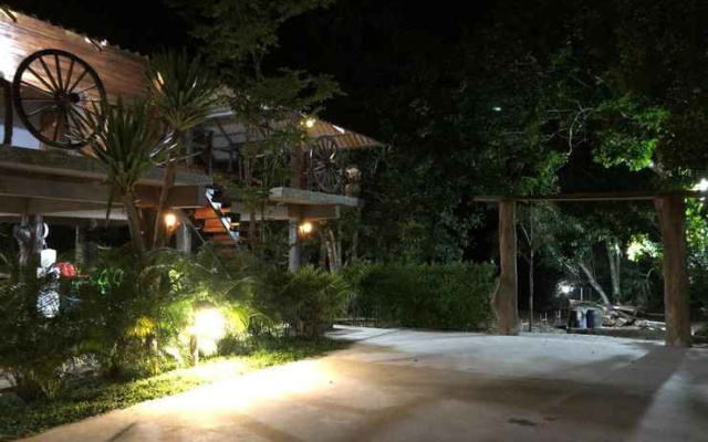 Nam Ta Chuang Resort