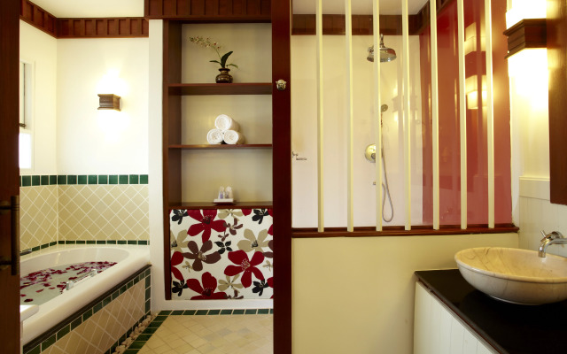 Samui Buri Beach Resort