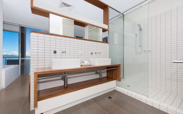 1 Bright Point Apartment 4501