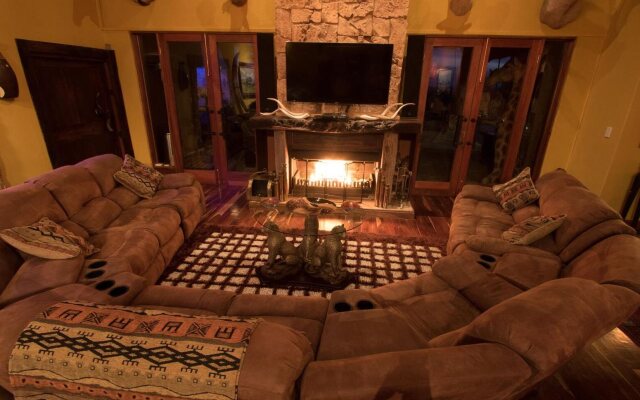 Phumelelo Lodge
