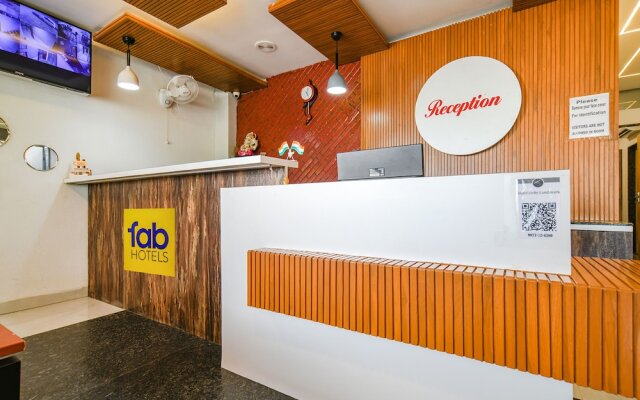 Fabhotel Unity Landmark