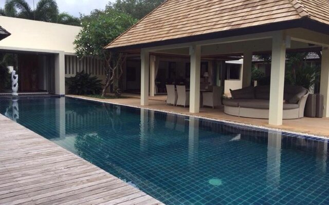 Layan Hill Pool Villa by BYG