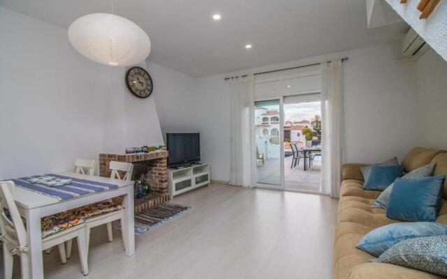 Empurialola Casa Empuries C2