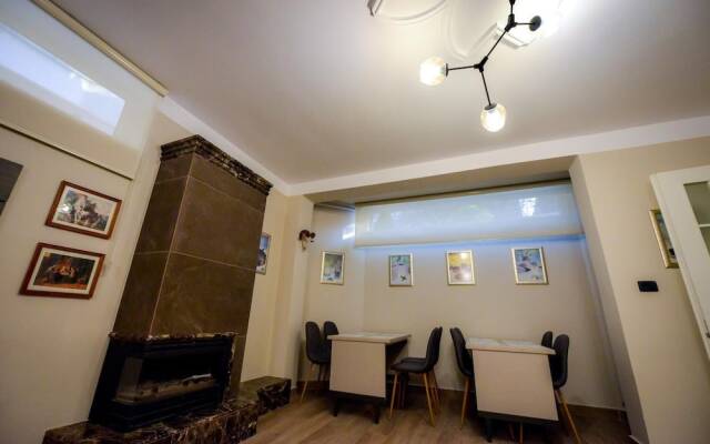 Hotel Vila Tirana