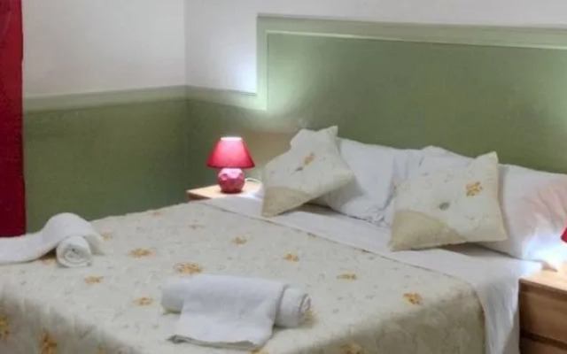 Rome Rainbow Guest House