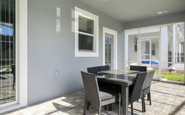 8BR ChampionsGate Pool Home