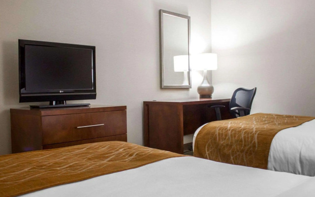 Comfort Inn Syosset-Long Island