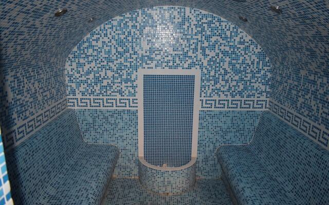 Balneo Hotel St Mina