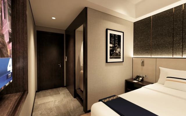 Fieris Hotel Rawamangun