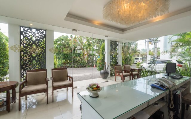 The Kanjeng Suites Villas Seminyak