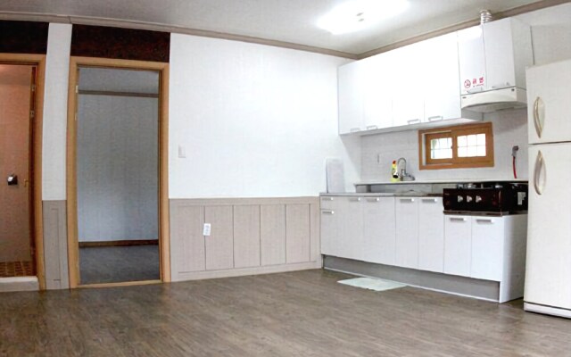 Pocheon Woomuldongsan Pension