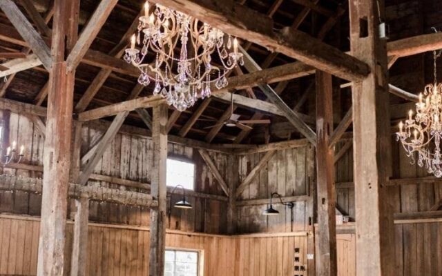 Bear Mountain Inn