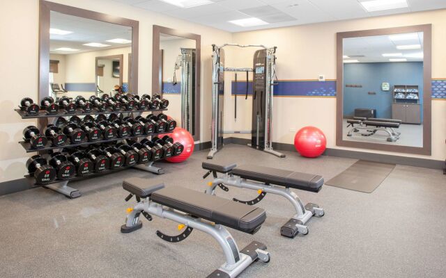 Hampton Inn & Suites Chicago-Burr Ridge