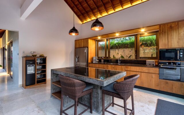 Villa Karang Berawa