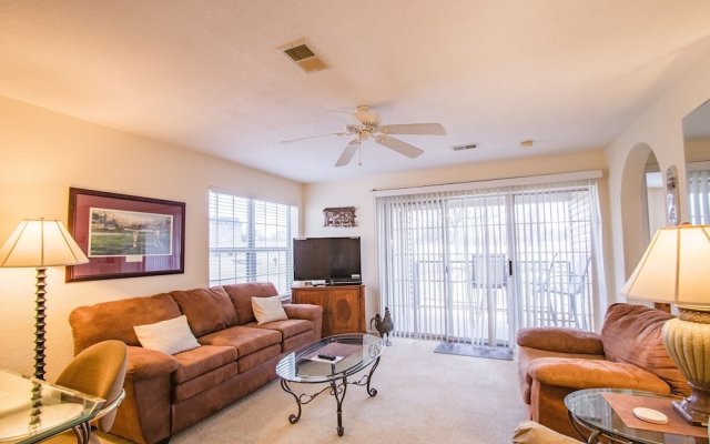 Take A Holiday 2 Bedroom Condo by RedAwning