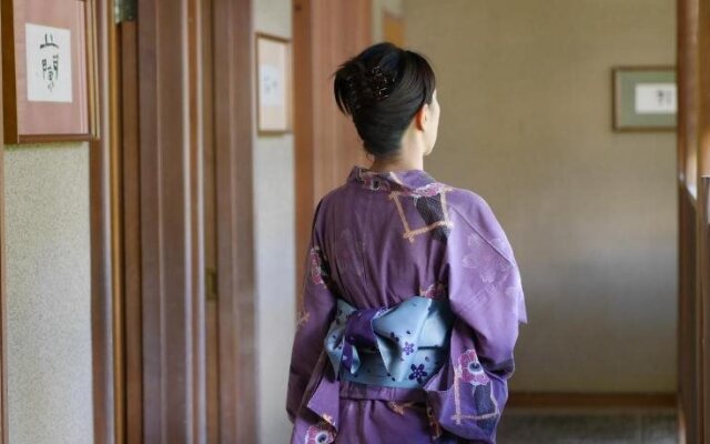 Nonohanatei Komurasaki