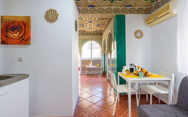 Casablanca Studio Citycenter - Adults Only