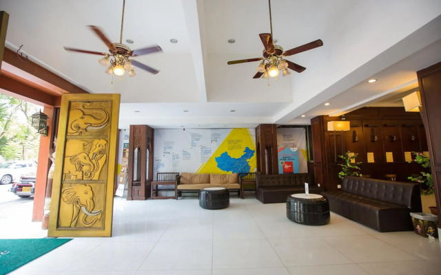 Chiang Roi 7 Days Inn