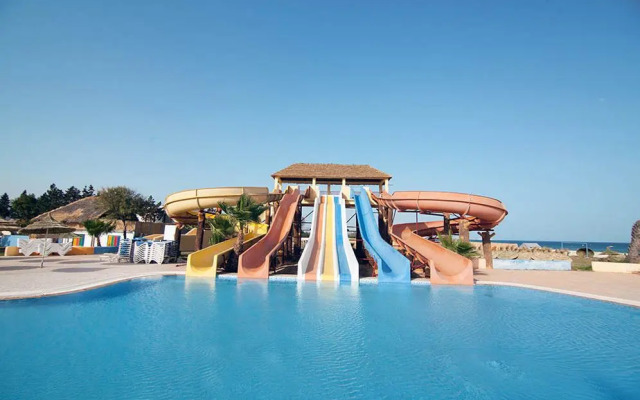 Hotel Hawai Beach Club