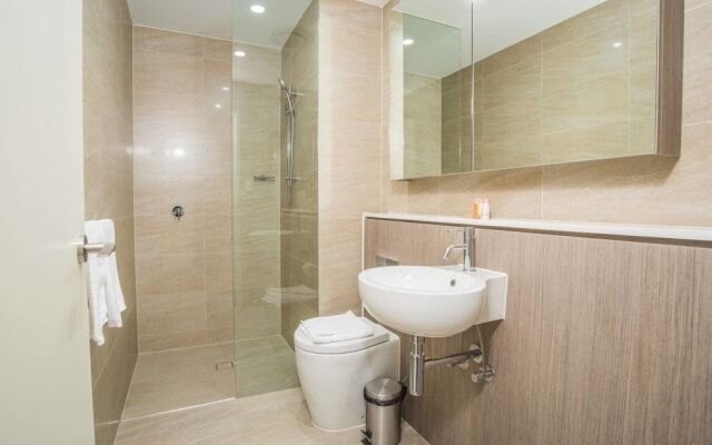 Lovely & Luxurious Townhouse In Zetland