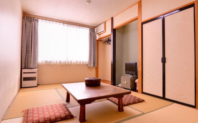 Ryokan Chalet Nakanishi