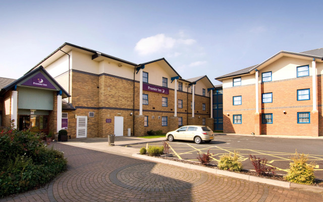 Premier Inn Wolverhampton North
