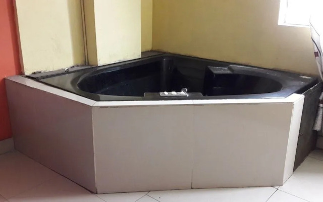 Hostal Sauna Emporio Pizarro