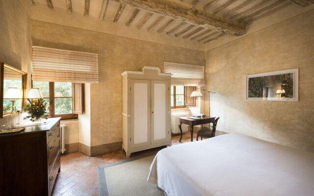 Borgo Pignano Tuscany