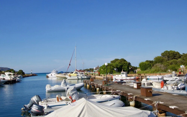 I Fari 99 600mt From The Beach