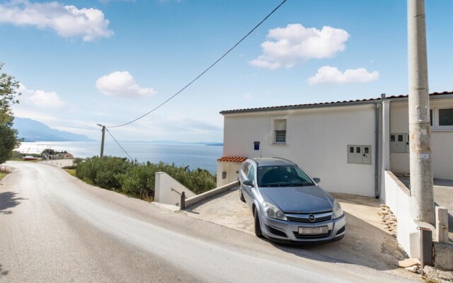 Beautiful Apartment in Pisak With Wifi and 1 Bedrooms