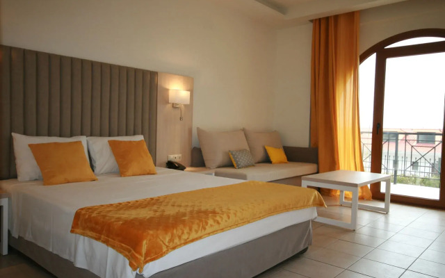 Aristoteles Holiday Resort & Spa