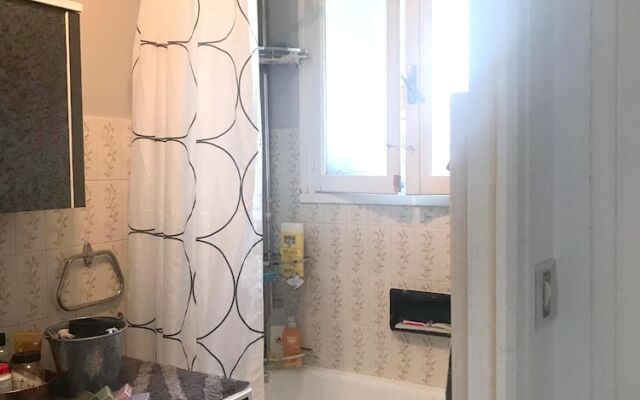 Apartment with One Bedroom in Lourdes, with Furnished Terrace