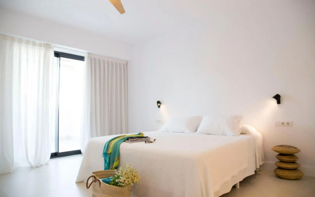 Sa Cala Suites