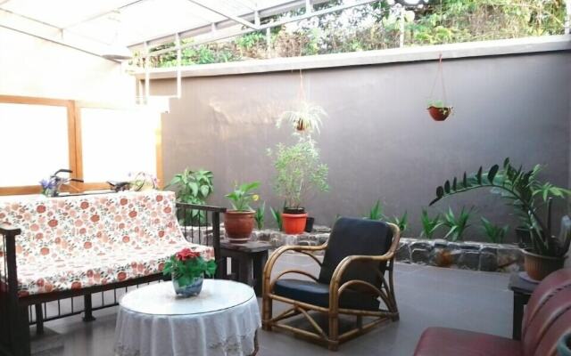 De Riau Cottage by HouseinBandung