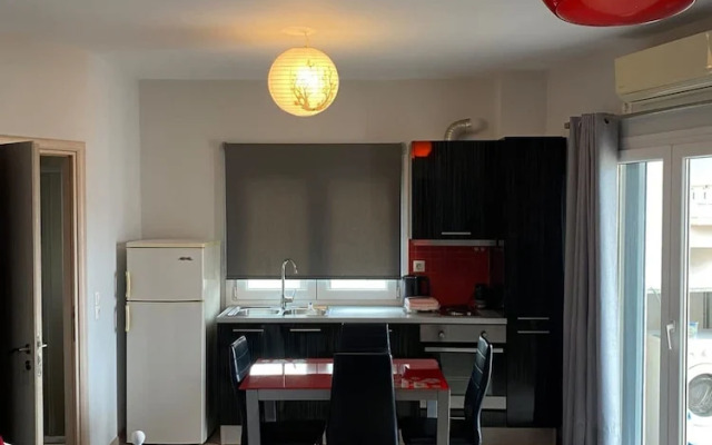 Arethousa City View Getaway - Chalkida s Cozy Gem