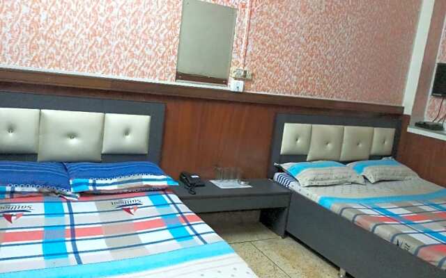 Hotel Bajrang