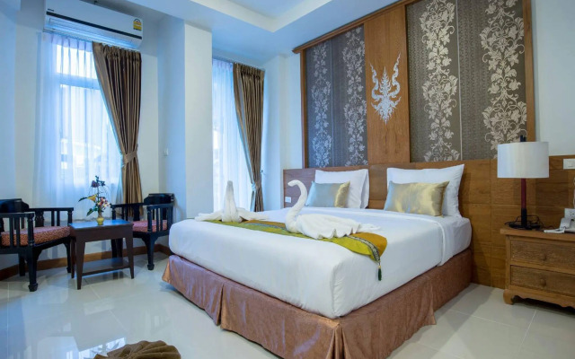 Seastar Patong Residence