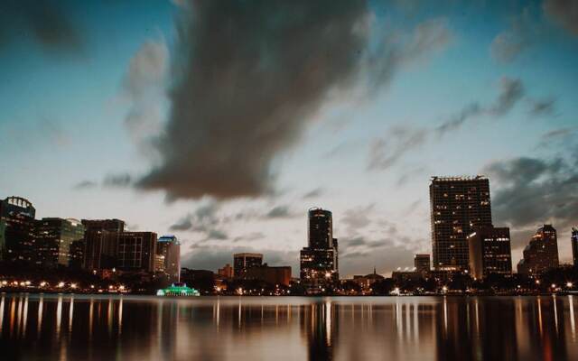 W216 - 5 Bedroom Luxury Villa Near Disney