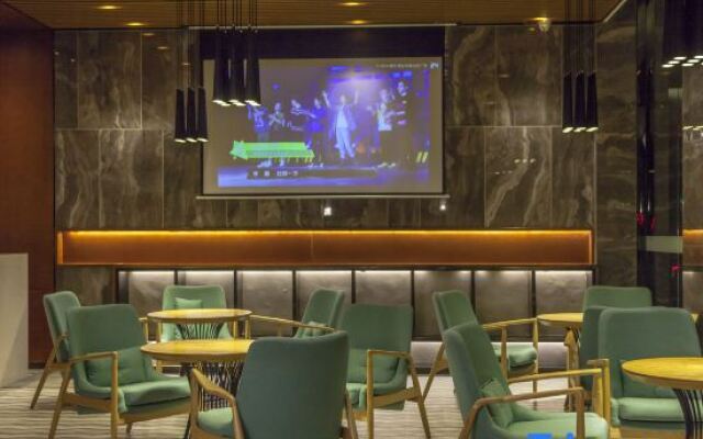 Parfik 3D Film Hotel (Wenling Zeguo Passenger Transport Center)